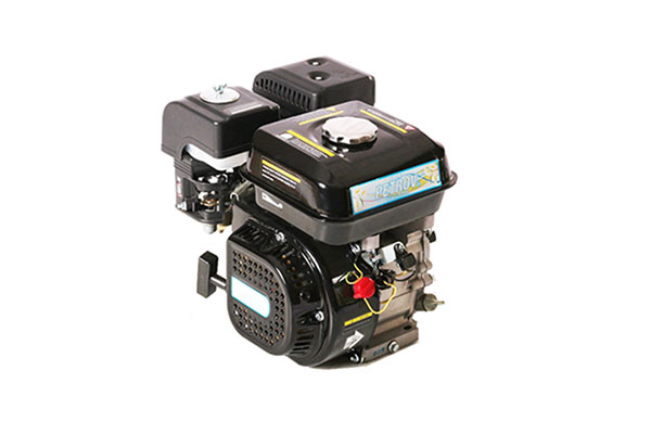 benzinov-dvigatel-7-hp